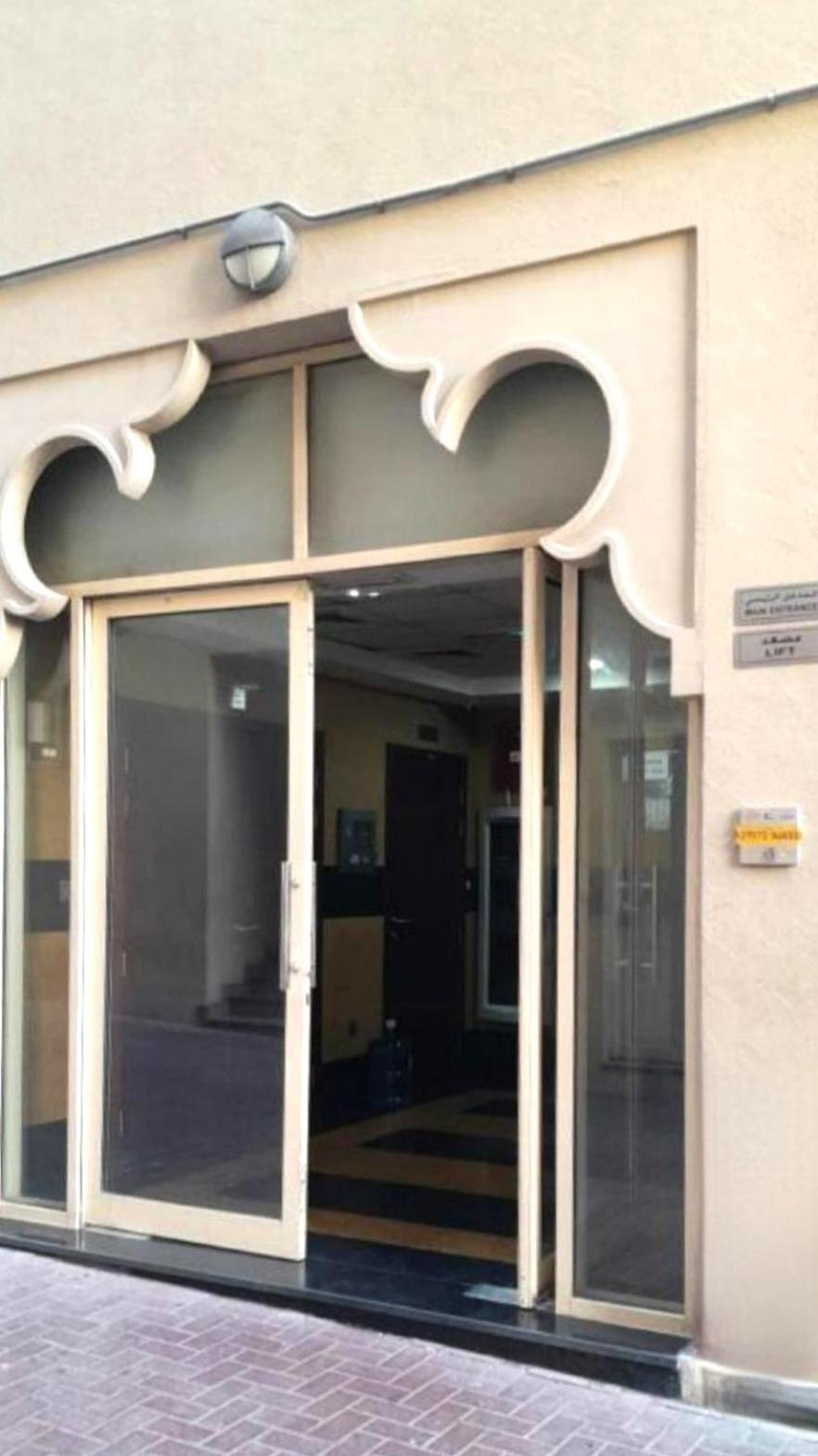 Westay Capsule Hostel Dubai Exterior photo